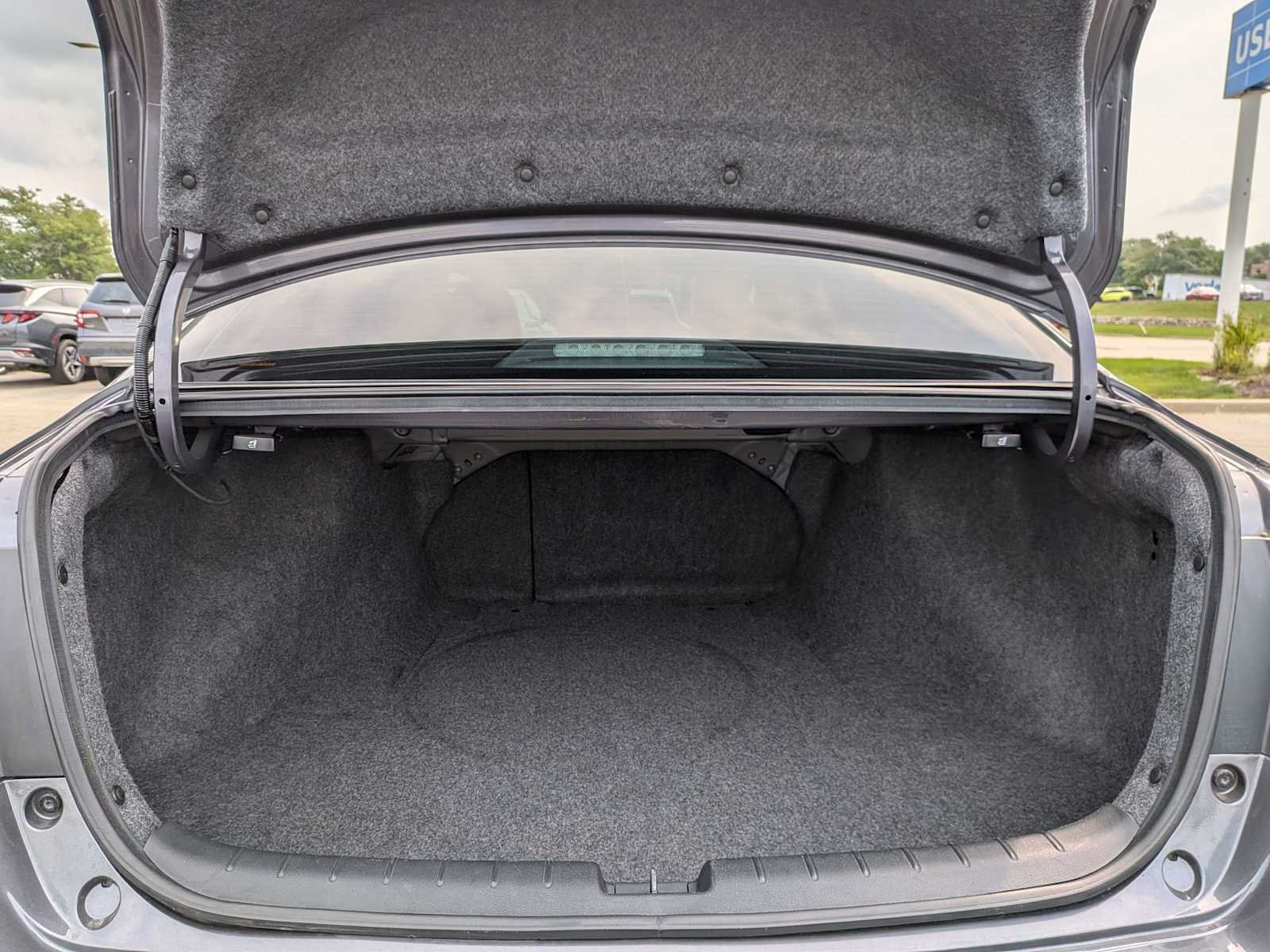 Used 2016 Honda Accord Sport image 30