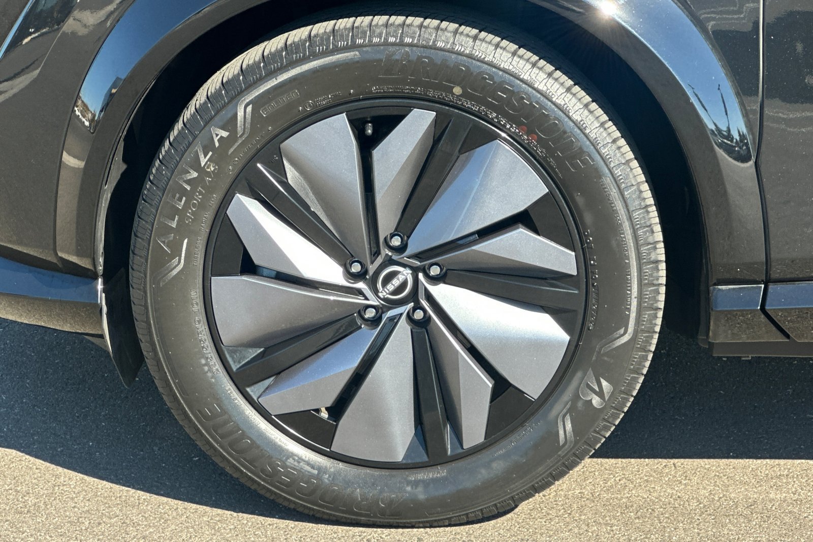 Certified 2023 Nissan Ariya FWD image 45