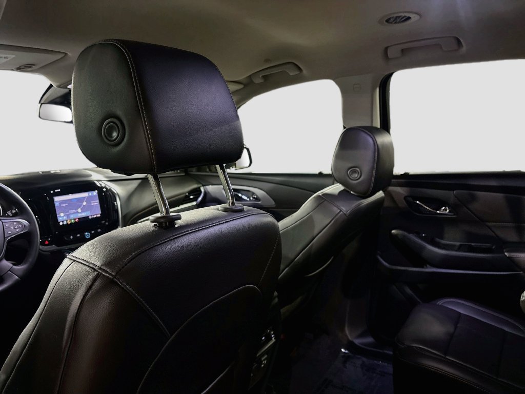 Used 2020 Chevrolet Traverse RS FWD image 21