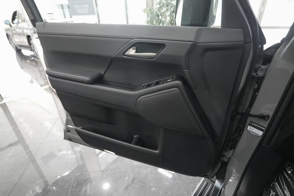 Certified 2026 Lexus GX 550 w/ Accessory Package (2T) AWD/4WD image 10