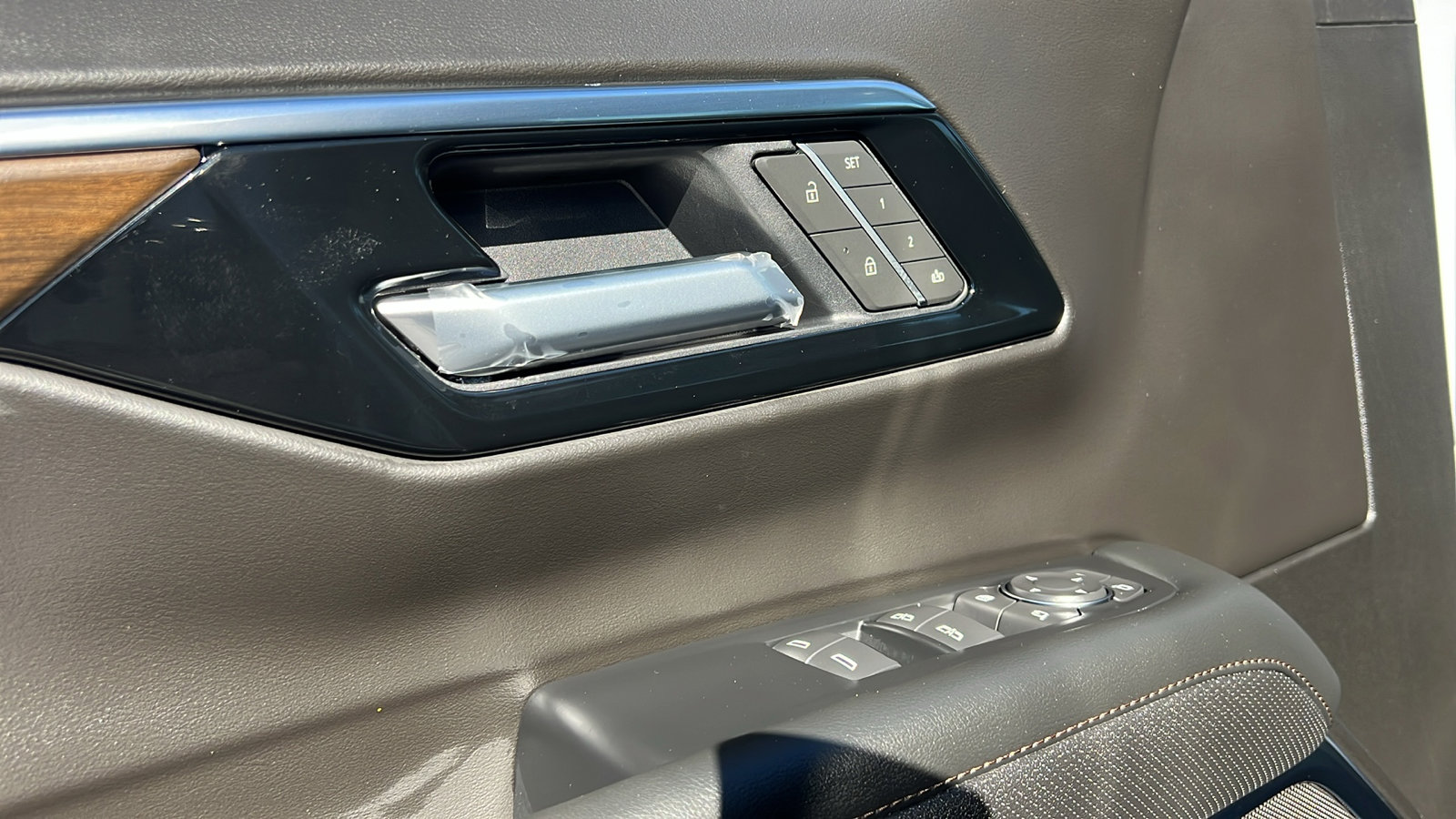 New 2026 Chevrolet Suburban High Country w/ LPO, Get Active Package image 20