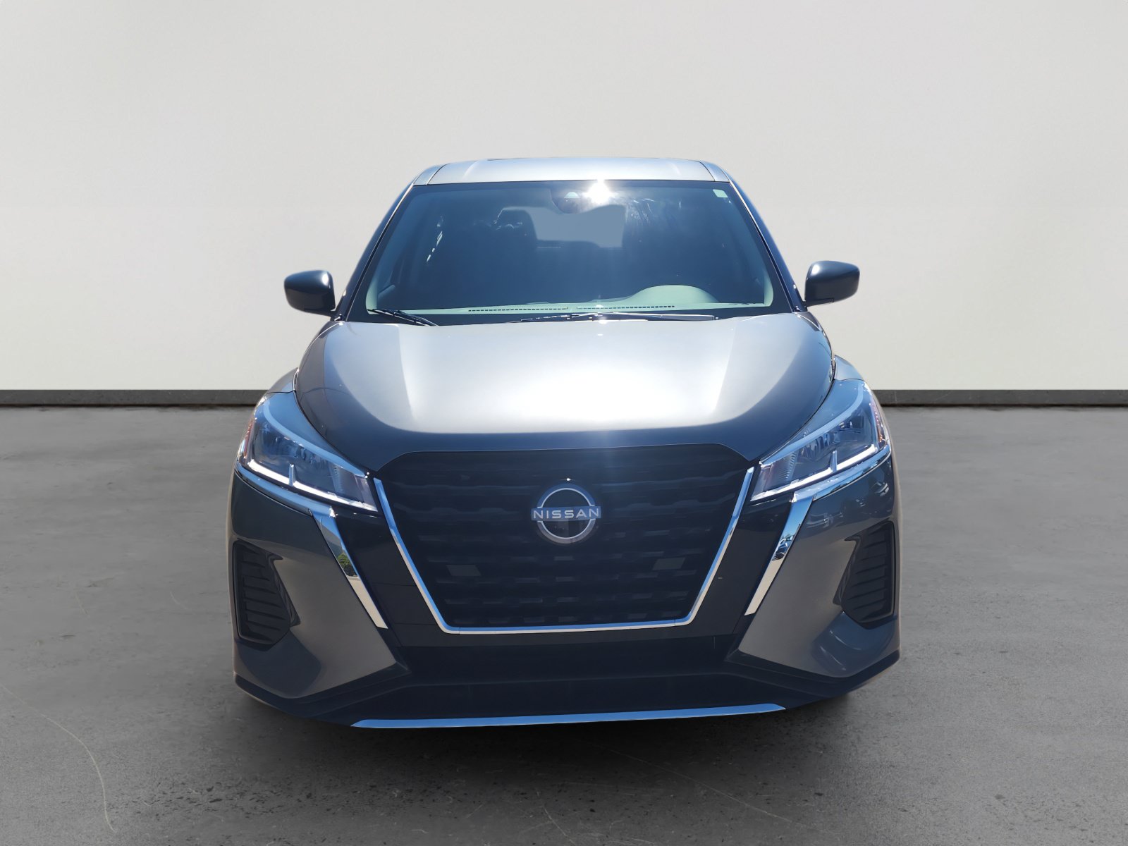 Used 2024 Nissan Kicks S FWD image 8