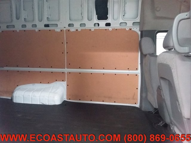 Used 2019 Nissan NV 2500 SV RWD image 14