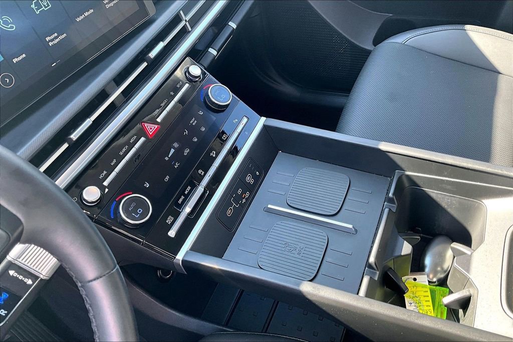 Used 2025 Hyundai Santa Fe SEL image 17