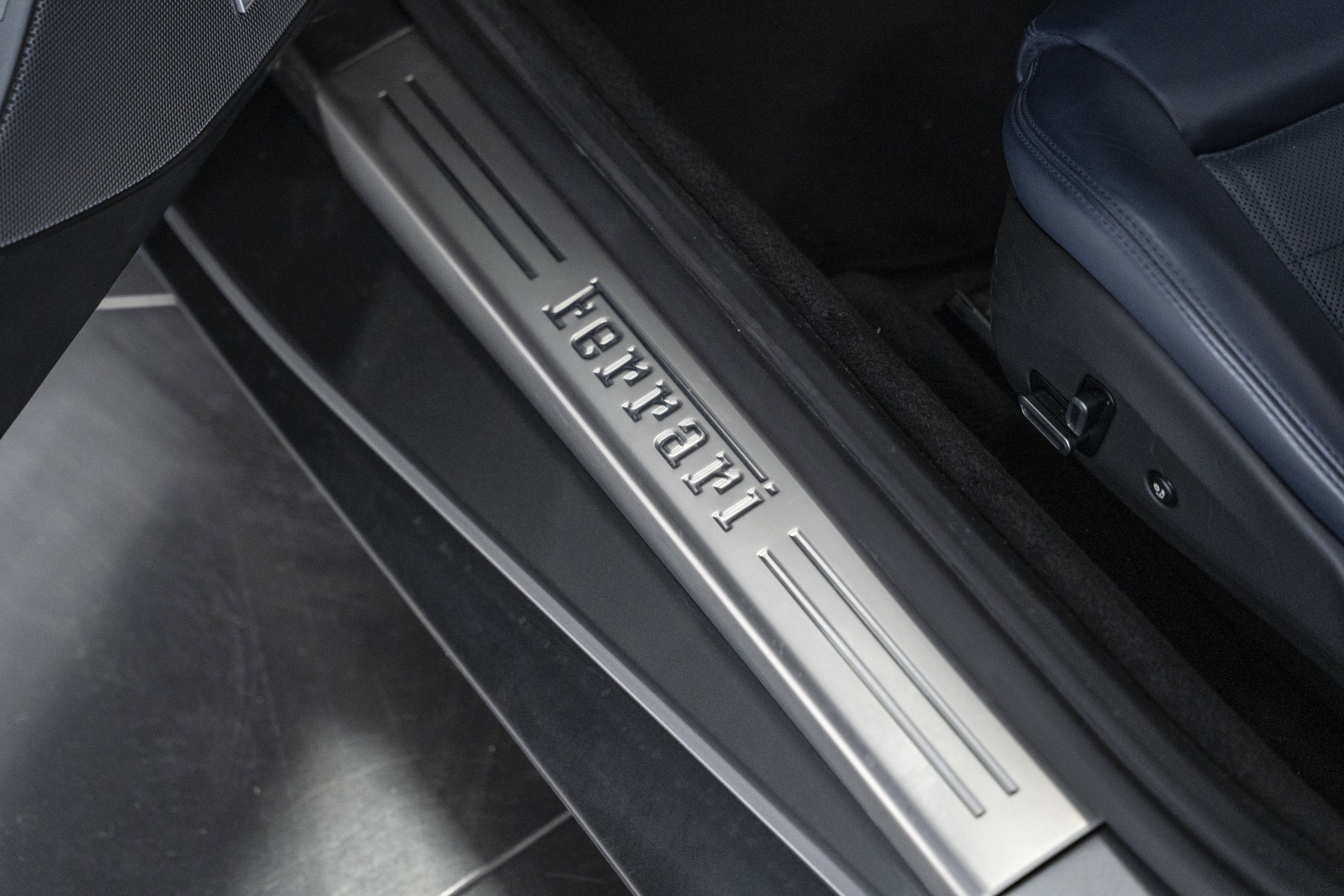 Used 2022 Ferrari Portofino M image 27