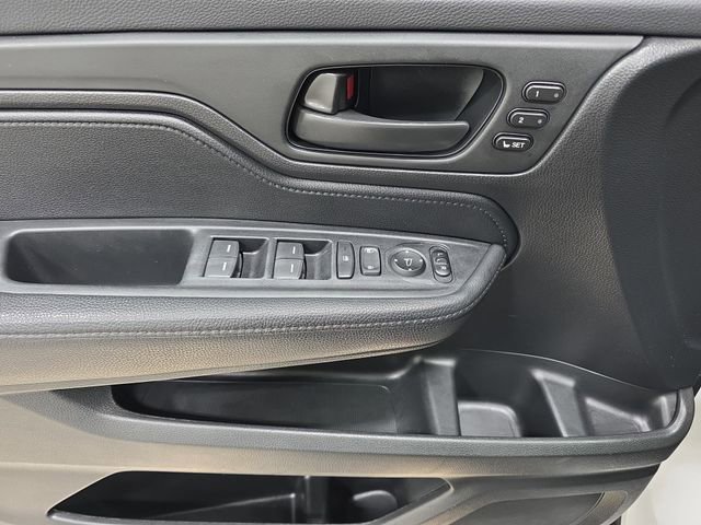 Used 2024 Honda Odyssey EX-L image 28