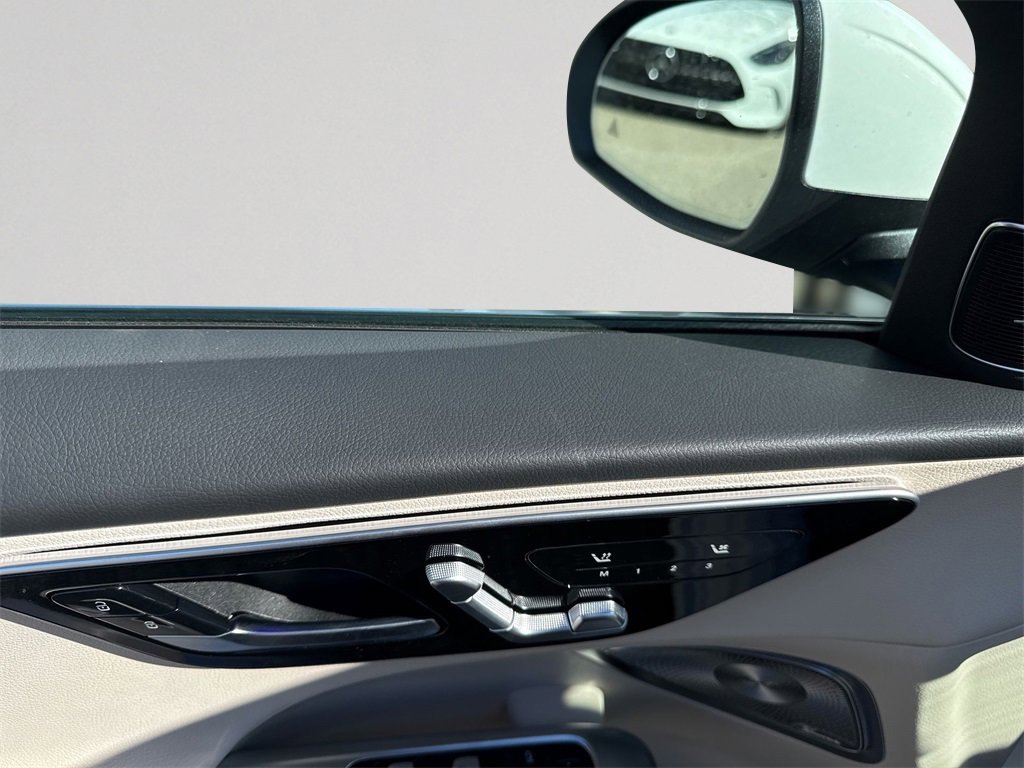 New 2026 Mercedes-Benz C 300 4MATIC Sedan image 12