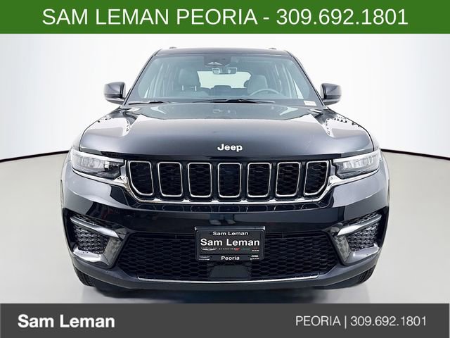 New 2026 Jeep Grand Cherokee Laredo X AWD/4WD image 2