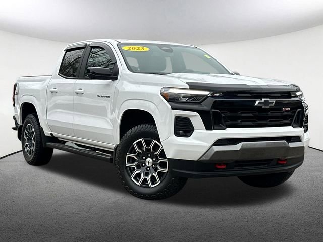 Used 2023 Chevrolet Colorado Z71 w/ Z71 Convenience Package 2 image 2
