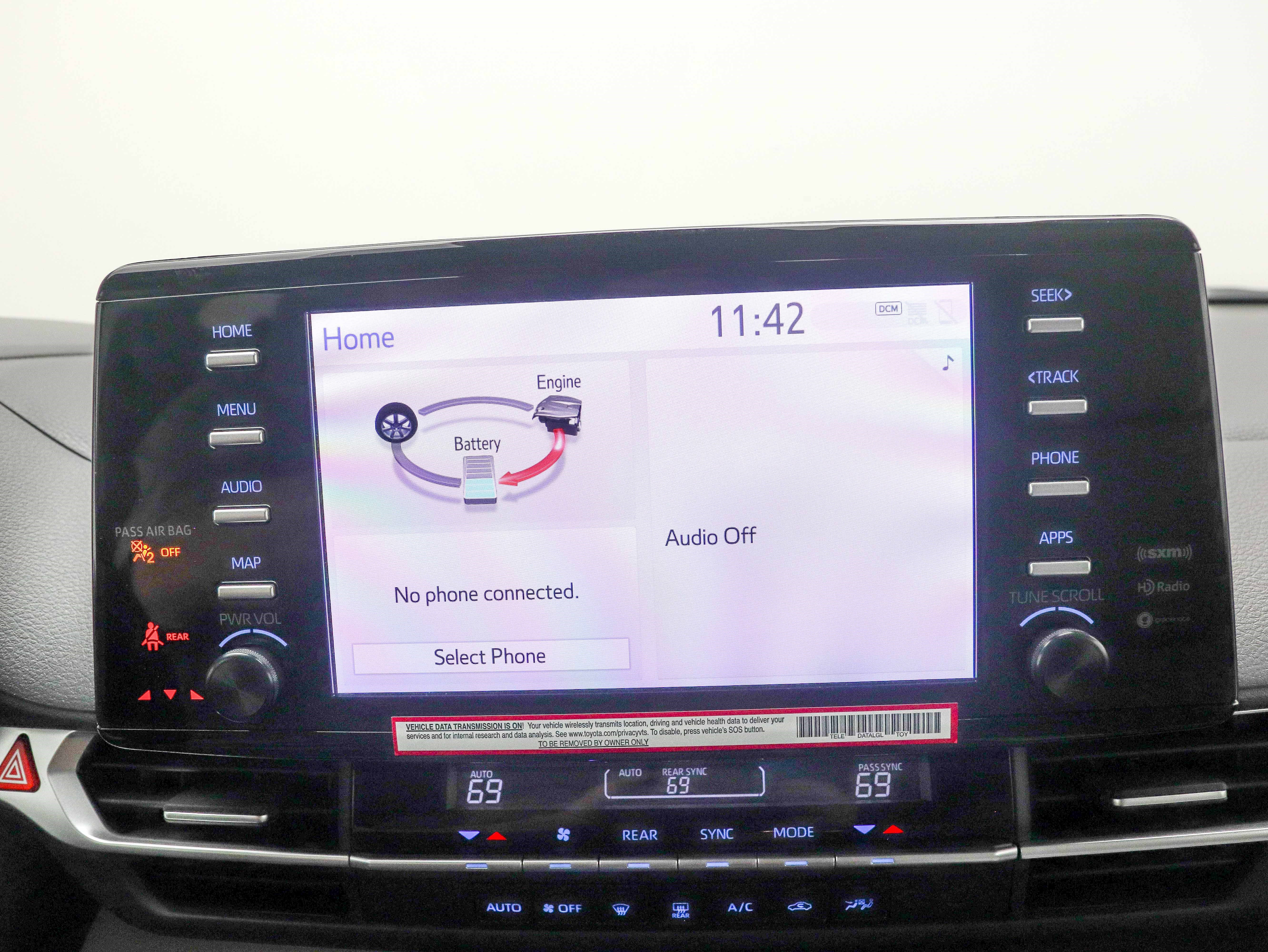 Used 2024 Toyota Sienna LE FWD image 31
