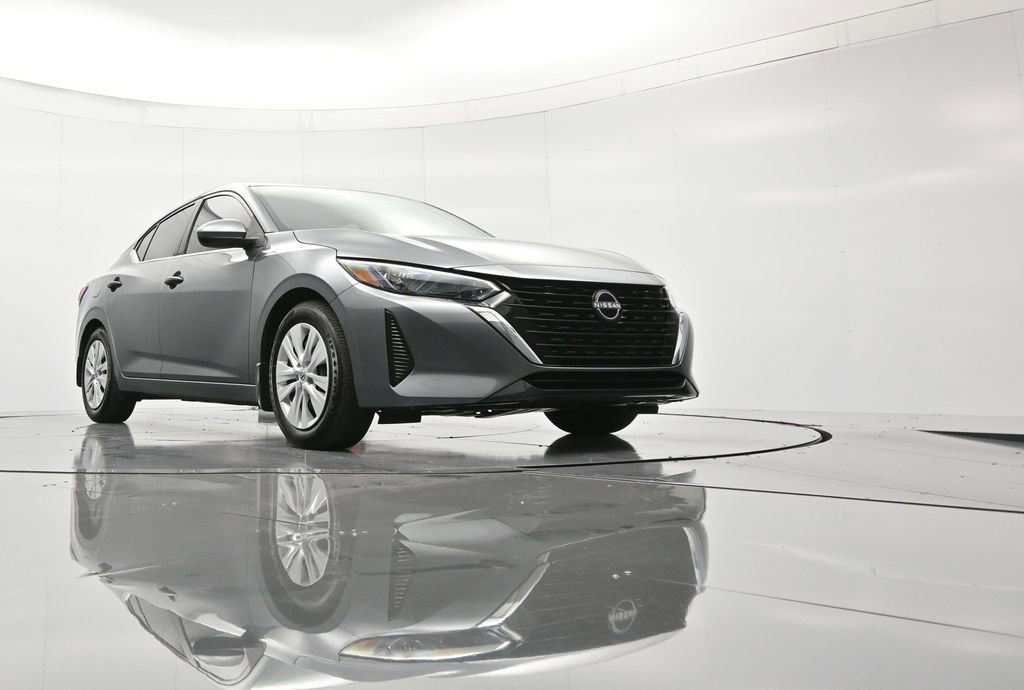 Used 2024 Nissan Sentra S image 37