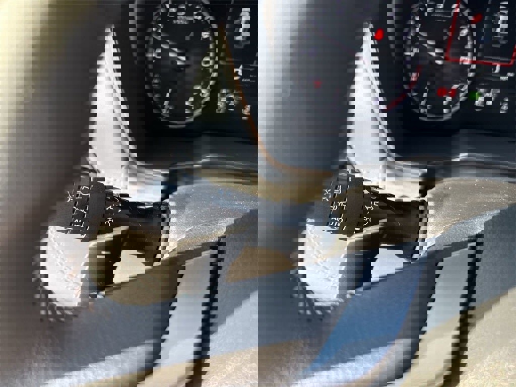 New 2025 Subaru Outback Limited image 22