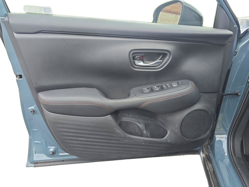 New 2026 Honda HR-V Sport image 8