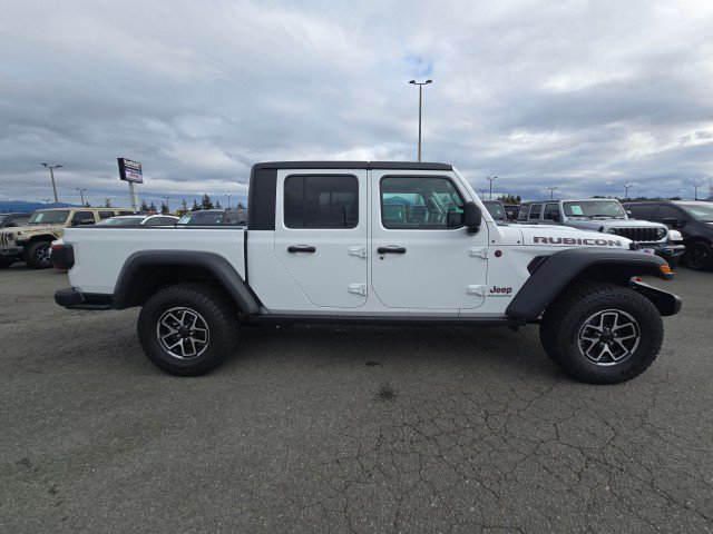 Certified 2025 Jeep Gladiator Rubicon w/ Convenience Group image 2