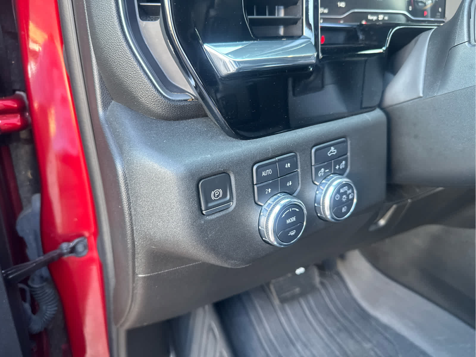 Used 2023 GMC Sierra 1500 Elevation AWD/4WD image 30