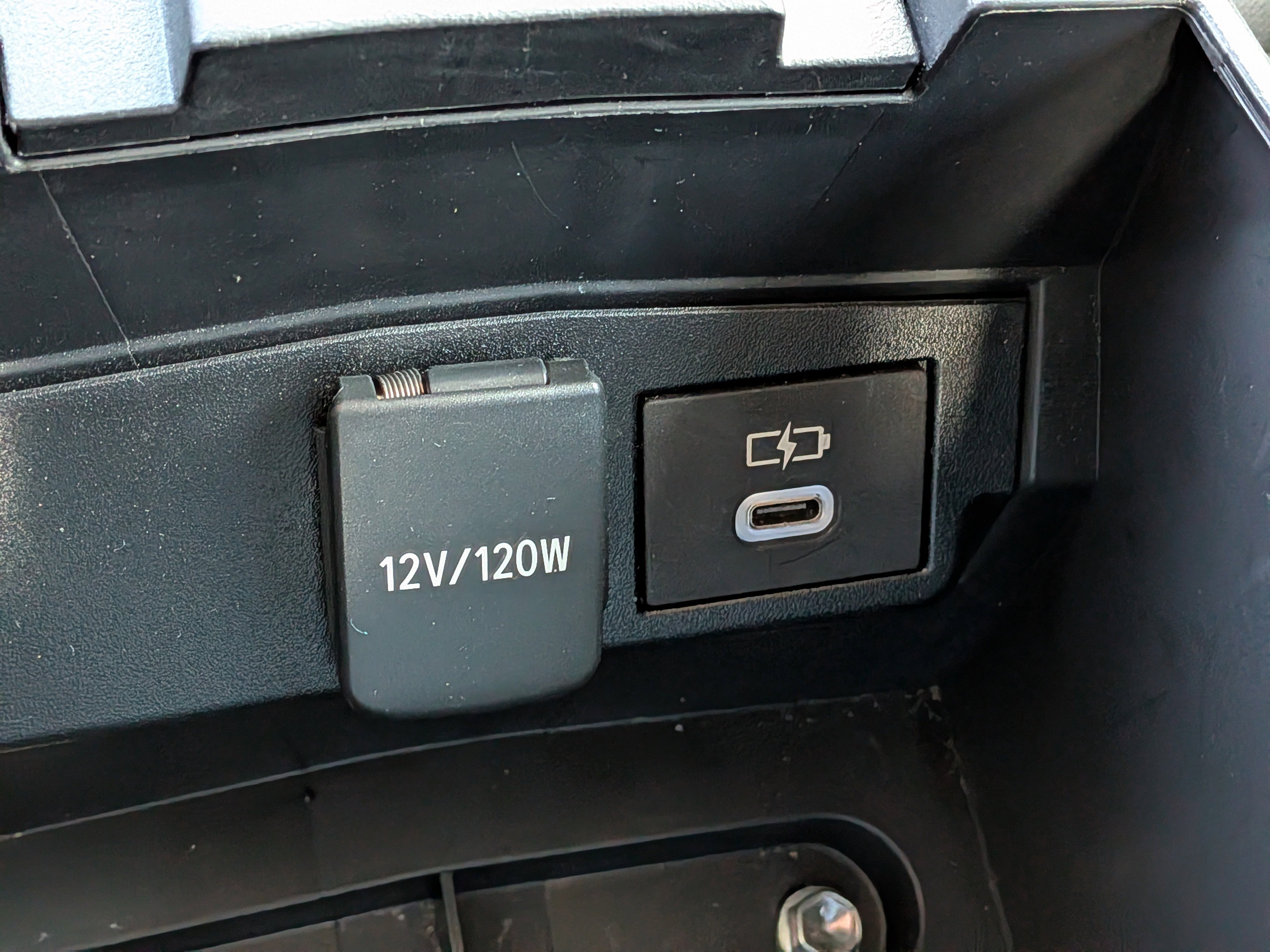 Used 2024 Toyota Corolla LE image 29