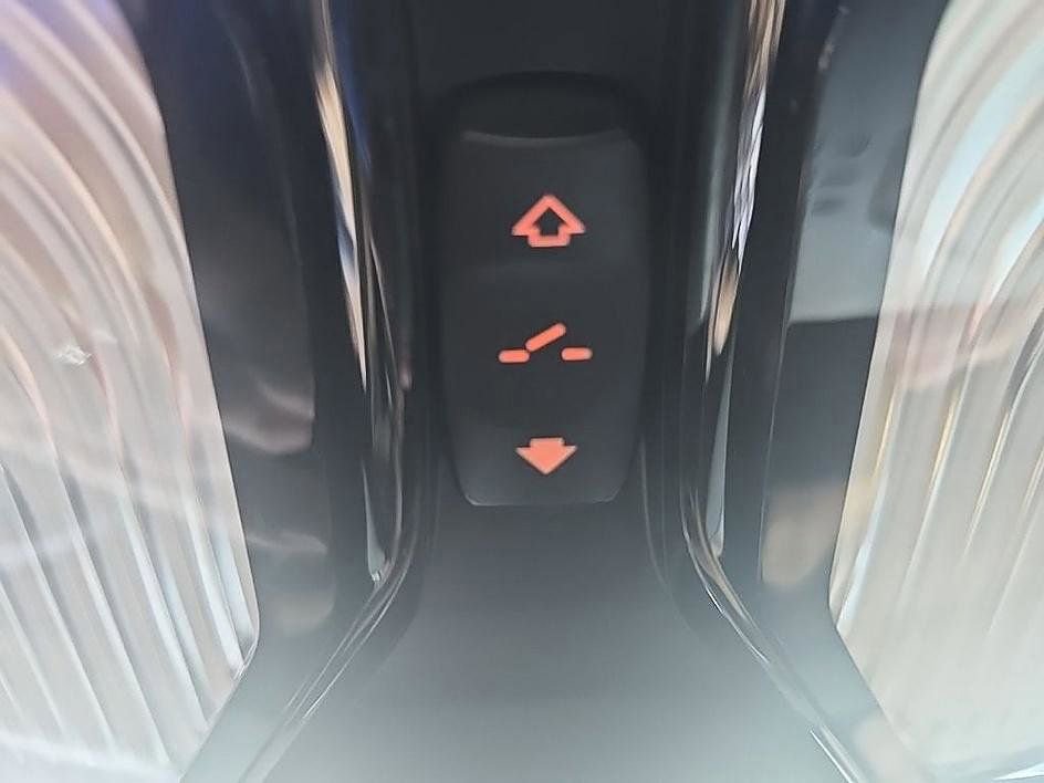 Used 2022 BMW X3 xDrive30i w/ Convenience Package image 25