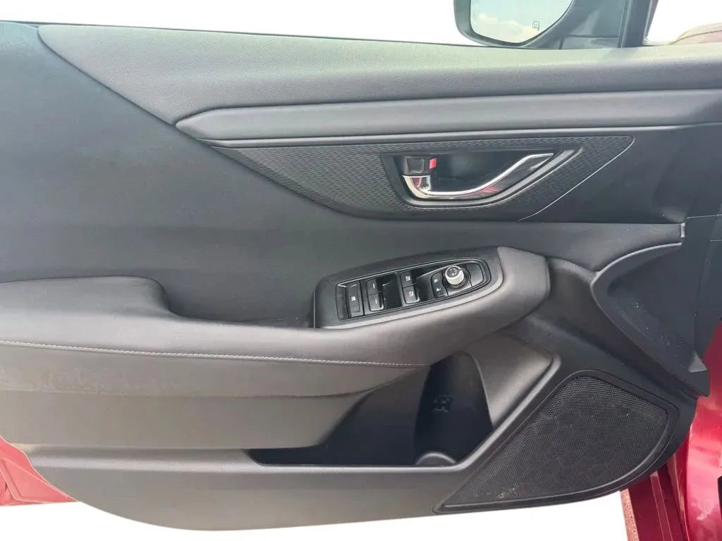 Used 2021 Subaru Legacy Premium image 11