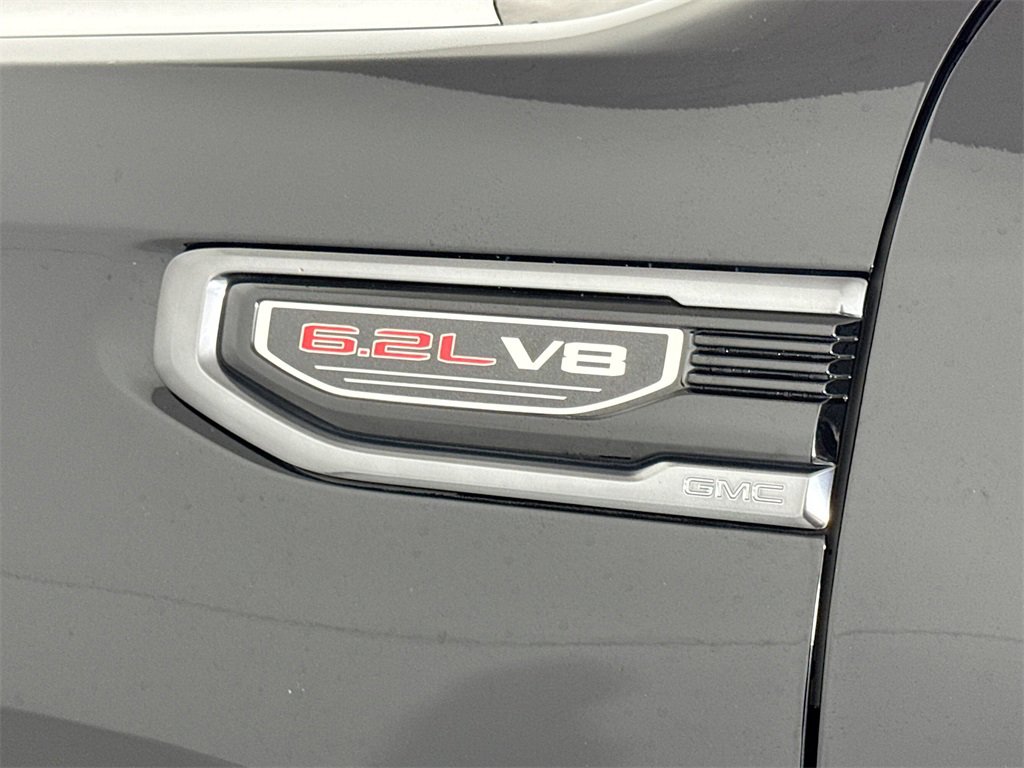 Used 2019 GMC Sierra 1500 AT4 w/ Off Road Performance Package image 10