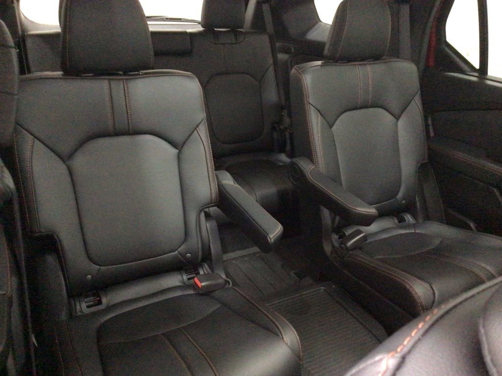 Used 2025 Honda Pilot TrailSport image 31