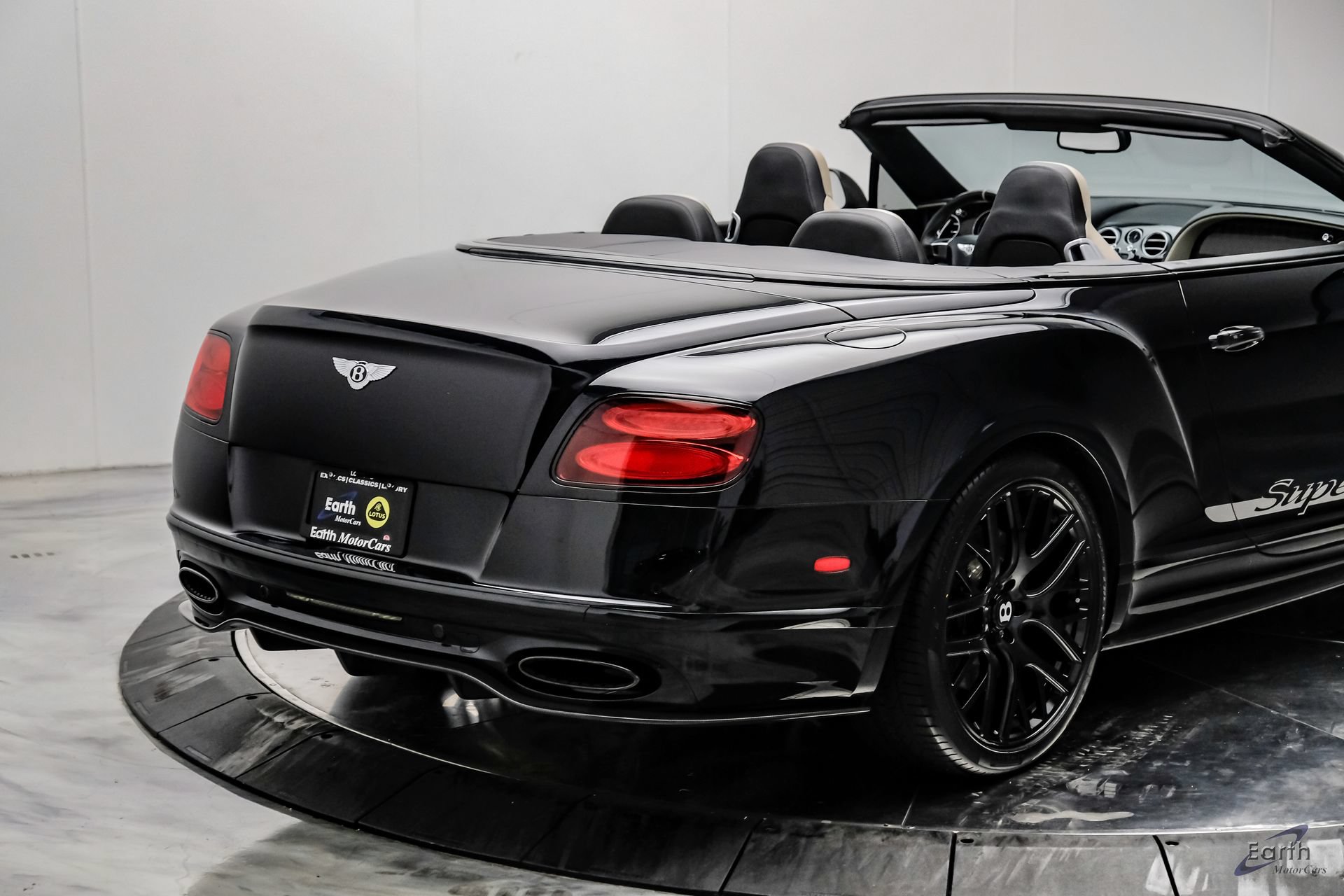 Used 2018 Bentley Continental GT Supersports AWD/4WD image 23