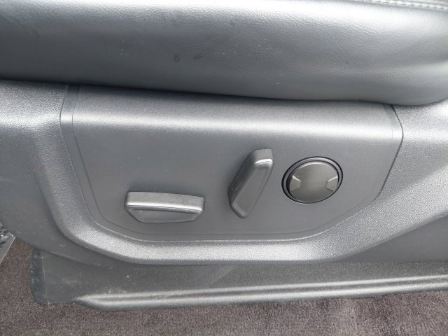Used 2022 Ford Expedition XLT AWD/4WD image 19
