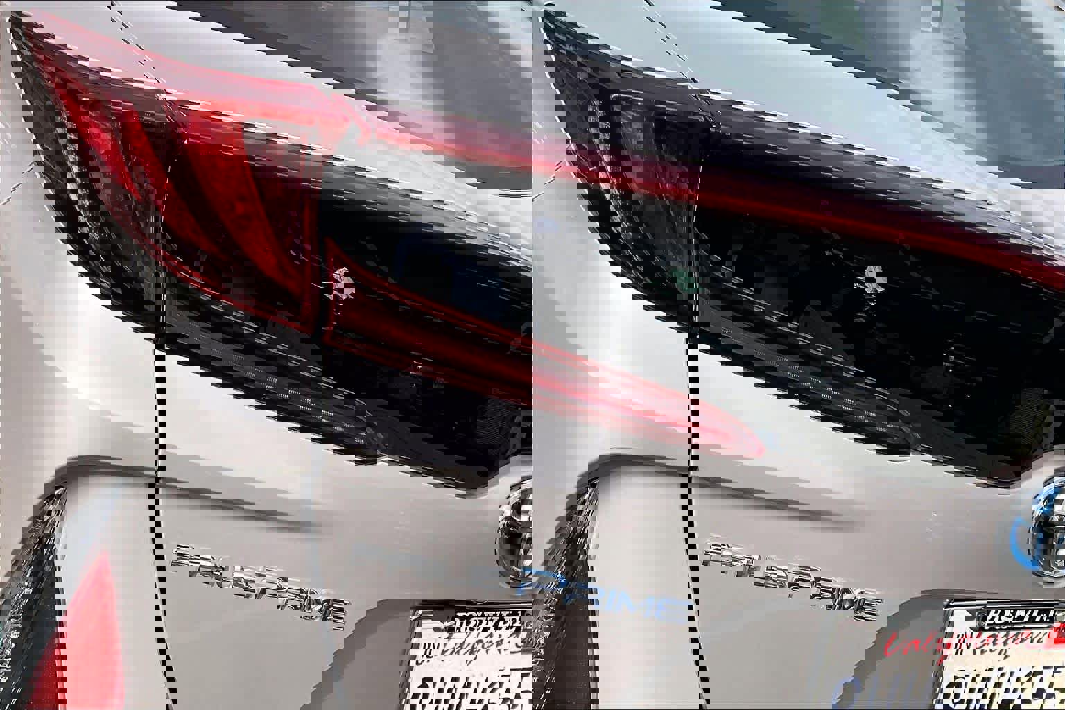 Used 2021 Toyota Prius Prime LE image 30