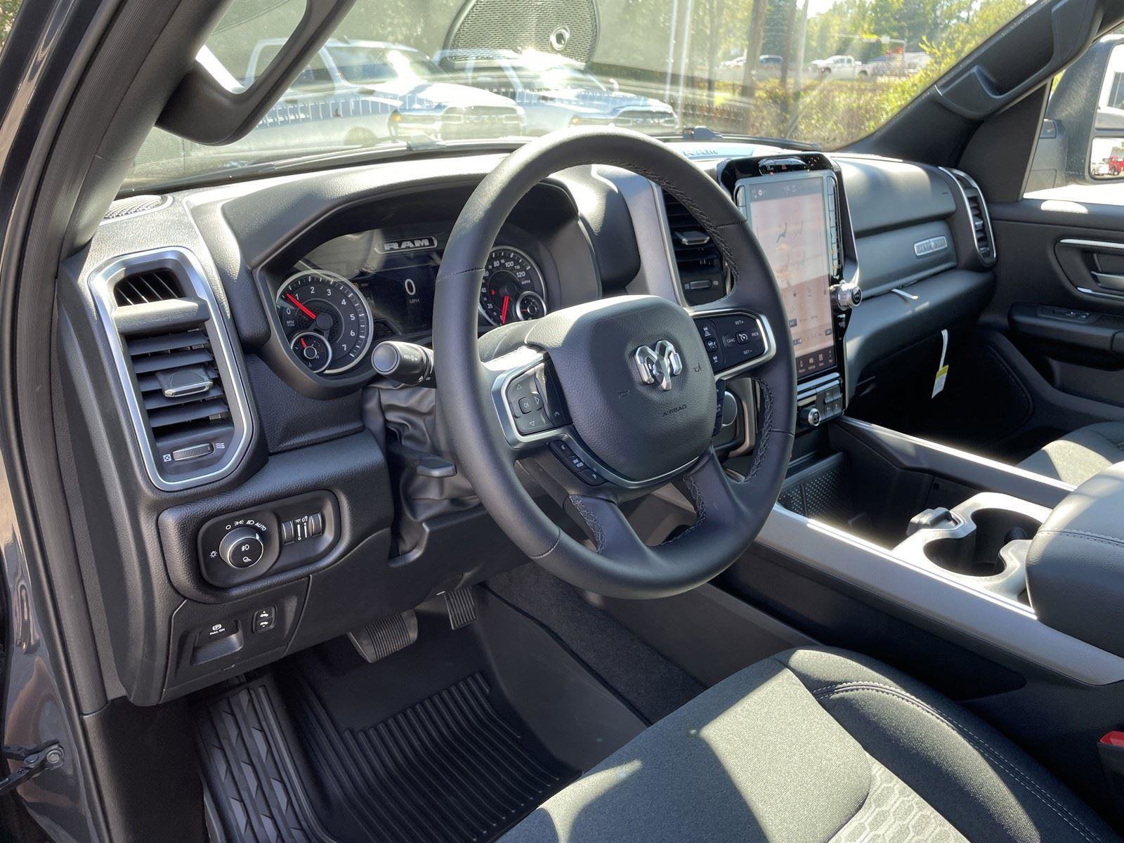 New 2026 RAM 1500 Lone Star AWD/4WD image 13