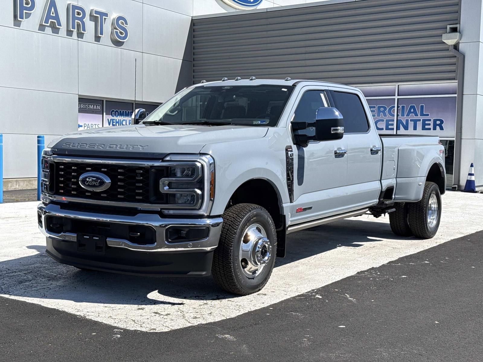 New 2026 Ford F350 Lariat w/ Lariat Ultimate Package AWD/4WD image 7