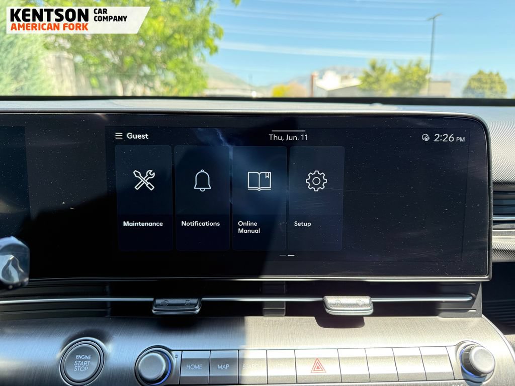 Used 2025 Hyundai Kona SEL AWD/4WD image 24