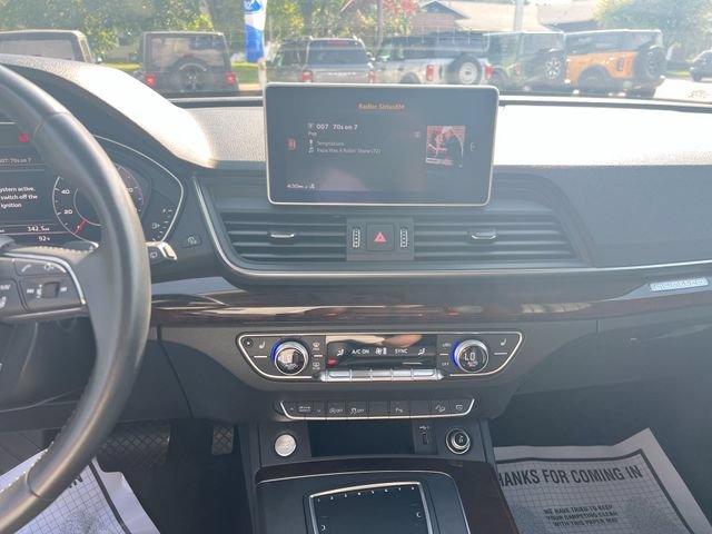Used 2018 Audi Q5 2.0T Premium Plus w/ Premium Plus Package AWD/4WD image 14