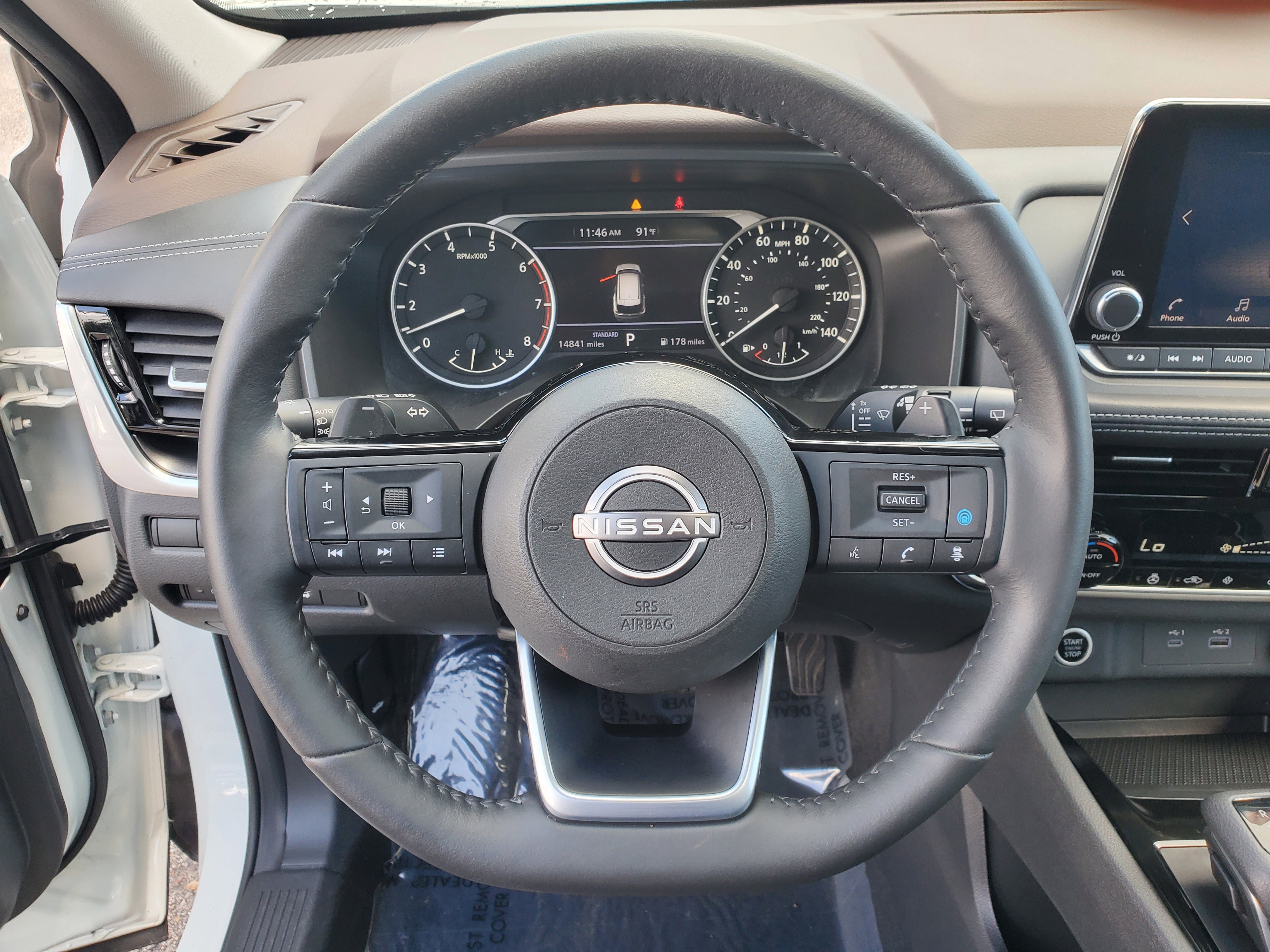 Used 2022 Nissan Rogue SV w/ SV Premium Package image 19