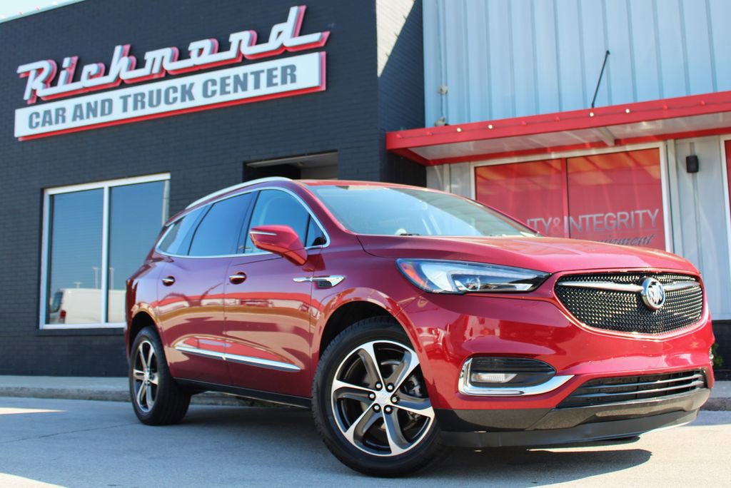 Used 2021 Buick Enclave Essence w/ Sport Touring Edition AWD/4WD image 5