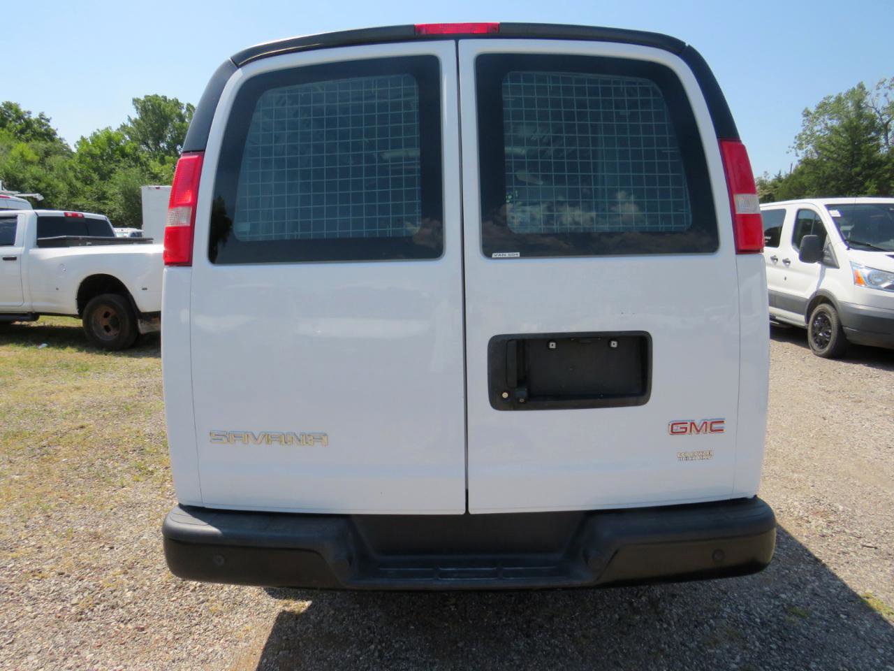 Used 2018 GMC Savana 2500 w/ Driver Convenience Package RWD image 6