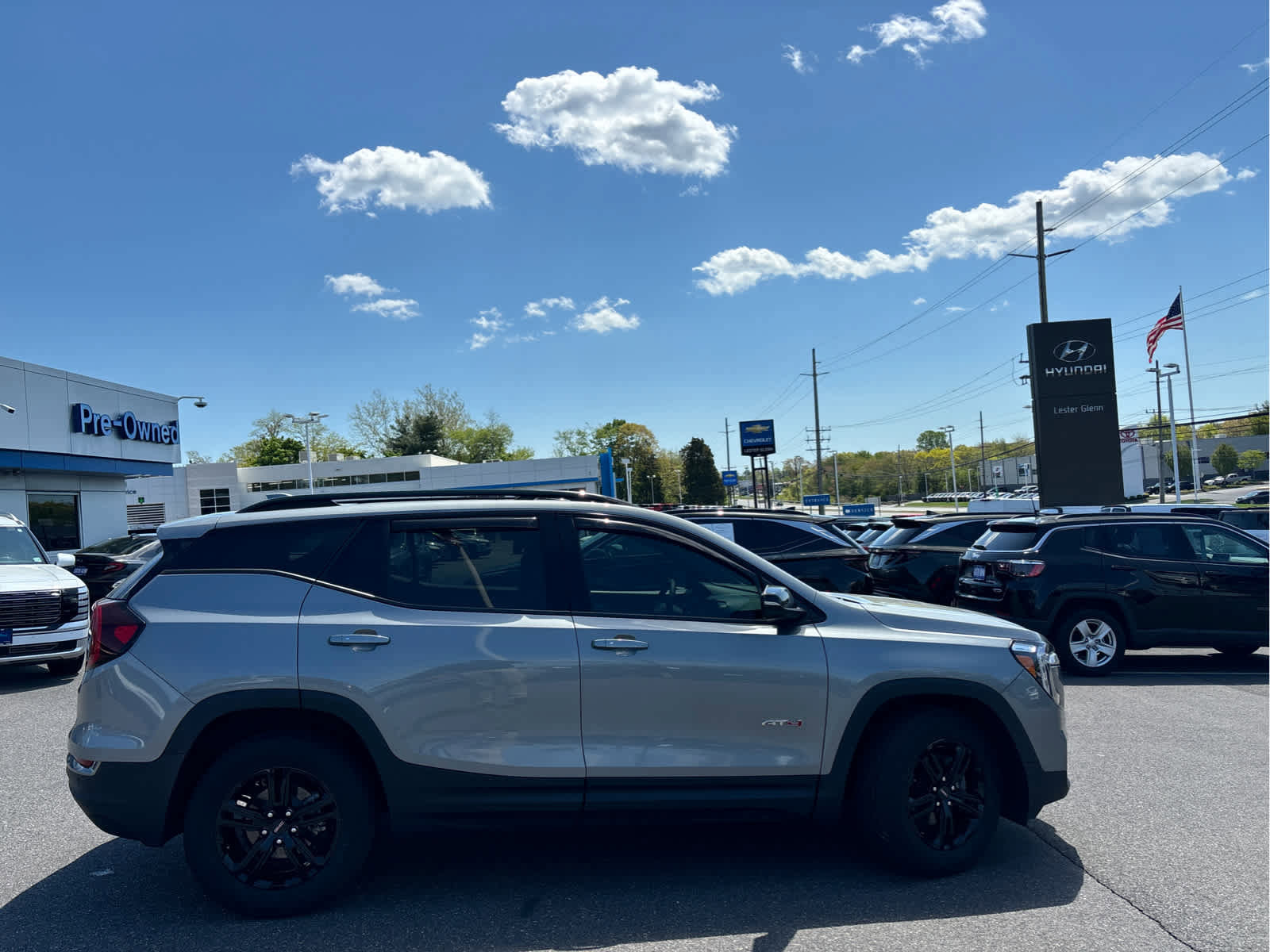 Used 2023 GMC Terrain AT4 w/ Infotainment Package II AWD/4WD image 3