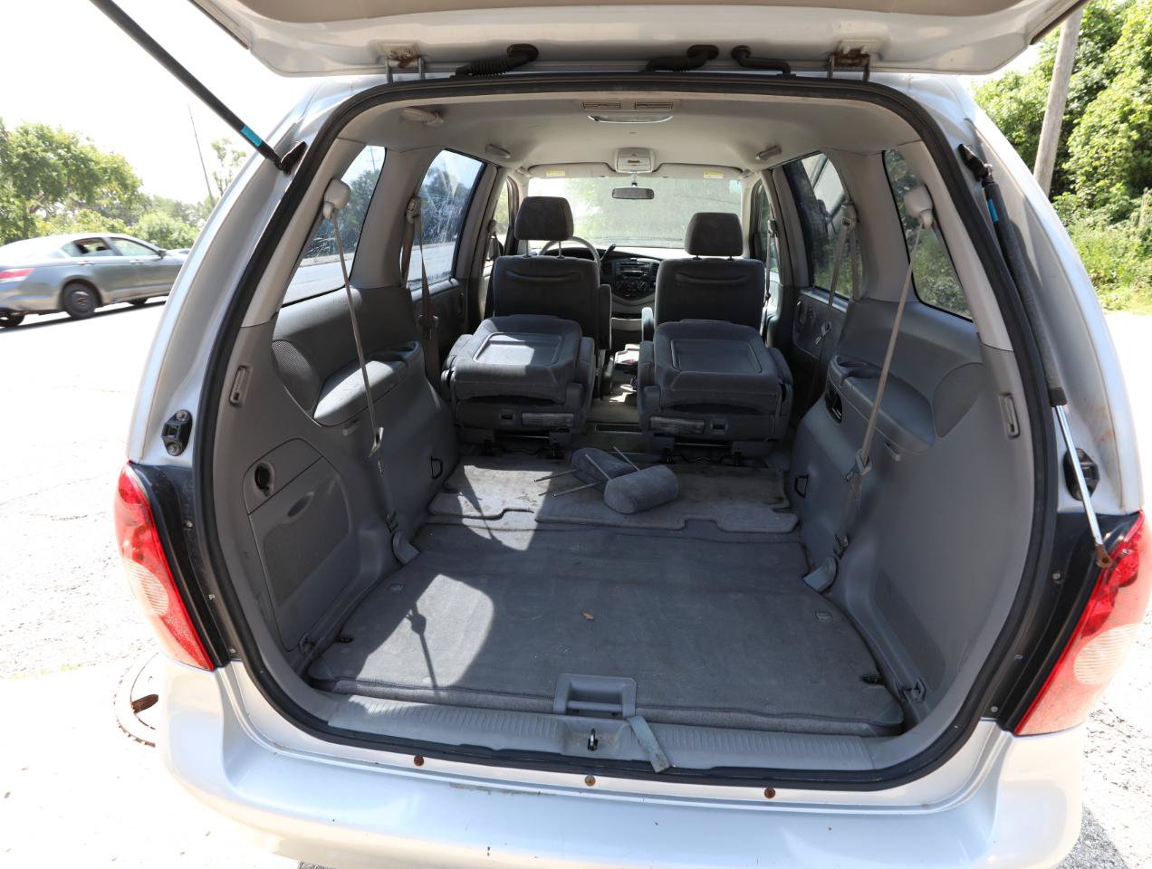 Used 2003 MAZDA MPV LX-SV FWD image 12