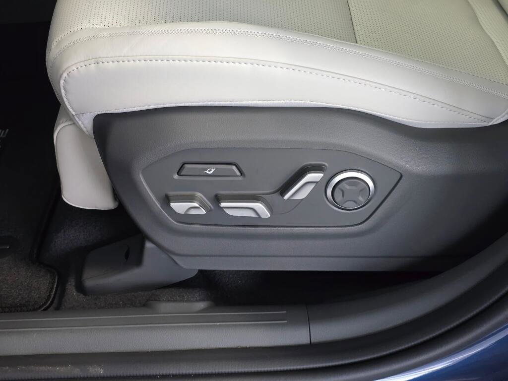 New 2026 Hyundai Santa Fe Calligraphy image 20