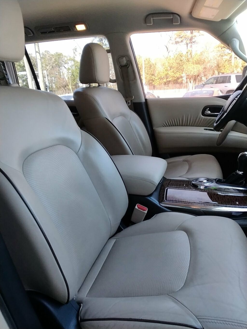 Used 2018 Nissan Armada SL image 15