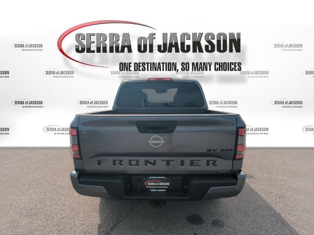 Used 2023 Nissan Frontier SV w/ Midnight Edition Package image 8