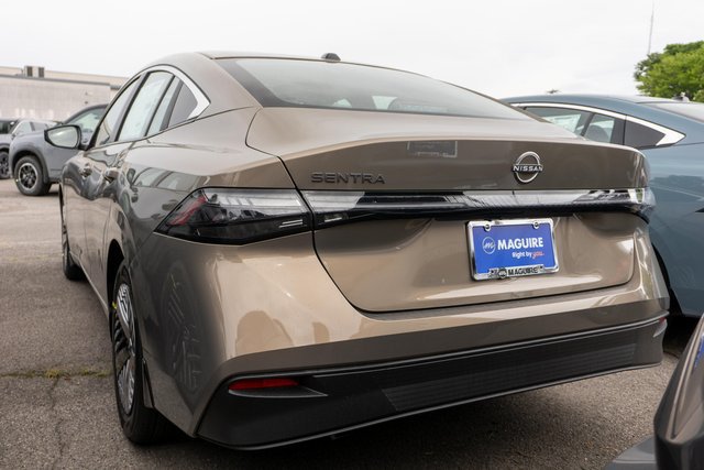 New 2027 Nissan Sentra SV FWD image 5