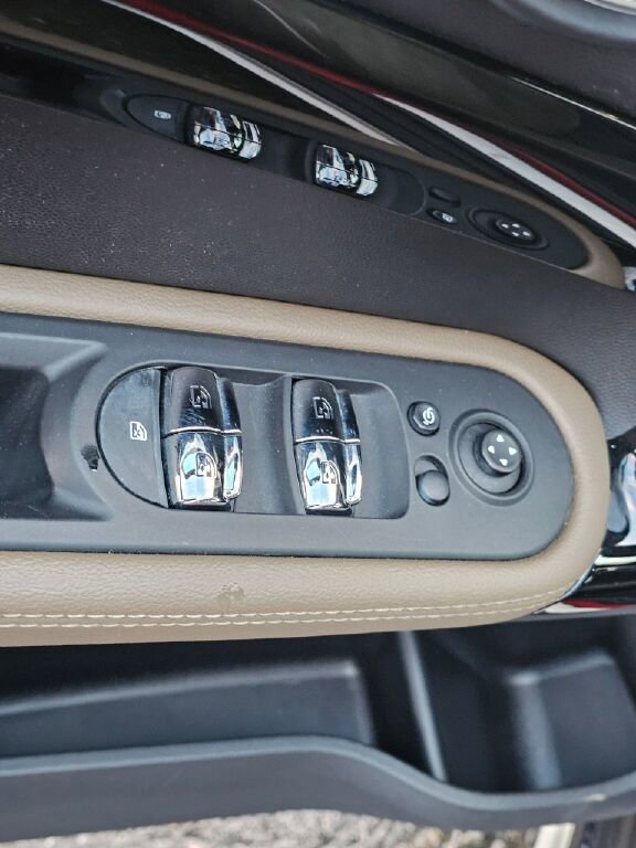 Used 2019 MINI Cooper Countryman S w/ Convenience Package image 28