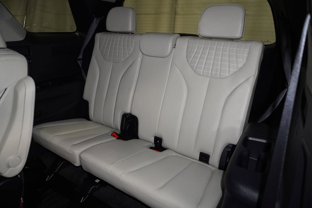 Used 2023 Hyundai Palisade Limited w/ Cargo Package image 20