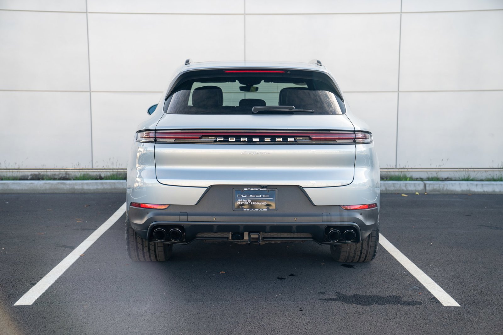 Used 2025 Porsche Cayenne image 7