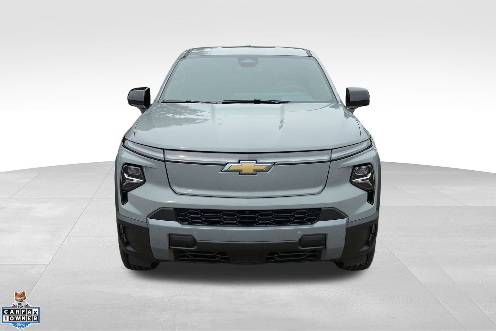 Used 2026 Chevrolet Silverado EV LT AWD/4WD image 4