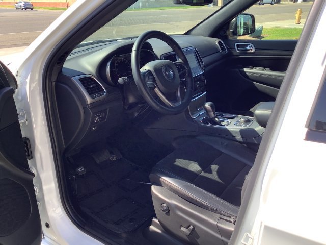 Used 2022 Jeep Grand Cherokee Laredo X AWD/4WD image 7
