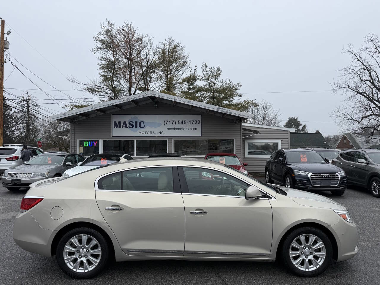 Used 2012 Buick LaCrosse Premium w/ Driver Confidence Package image 3