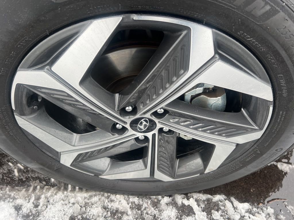 Used 2022 Hyundai Tucson Limited image 41