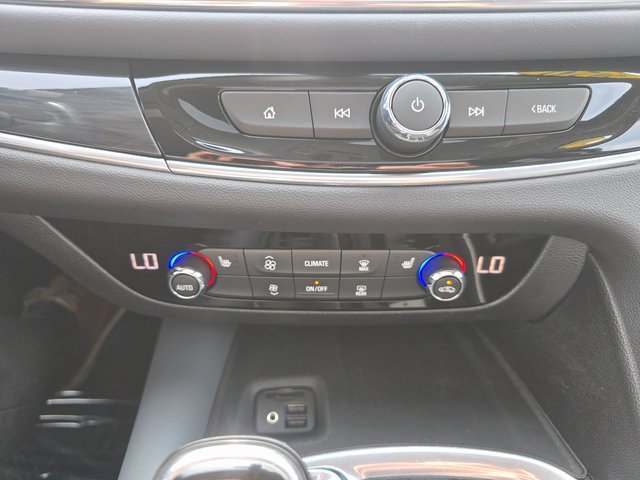 Used 2020 Buick Enclave Essence w/ Trailering Package, 5000 lbs. image 21