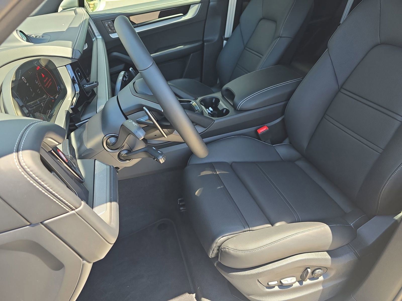 New 2026 Porsche Cayenne S AWD/4WD image 5
