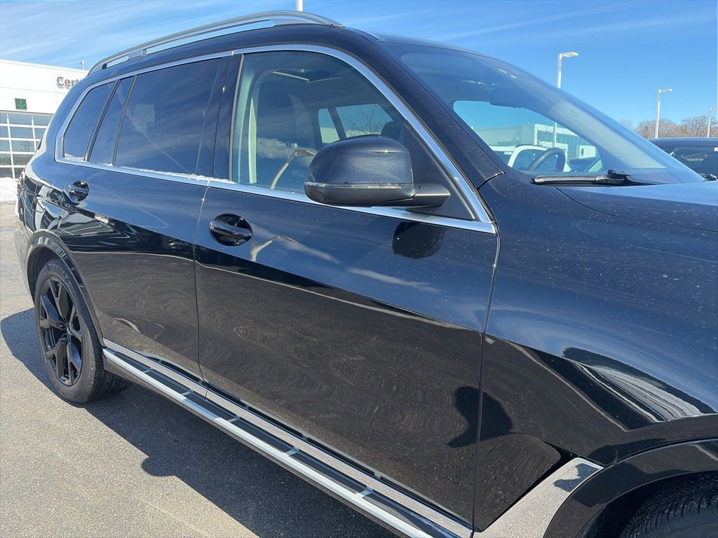 Used 2026 BMW X7 xDrive40i image 3